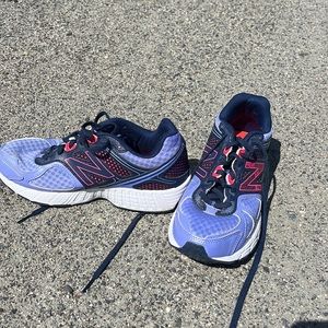 New balance womens 7.5 shoes